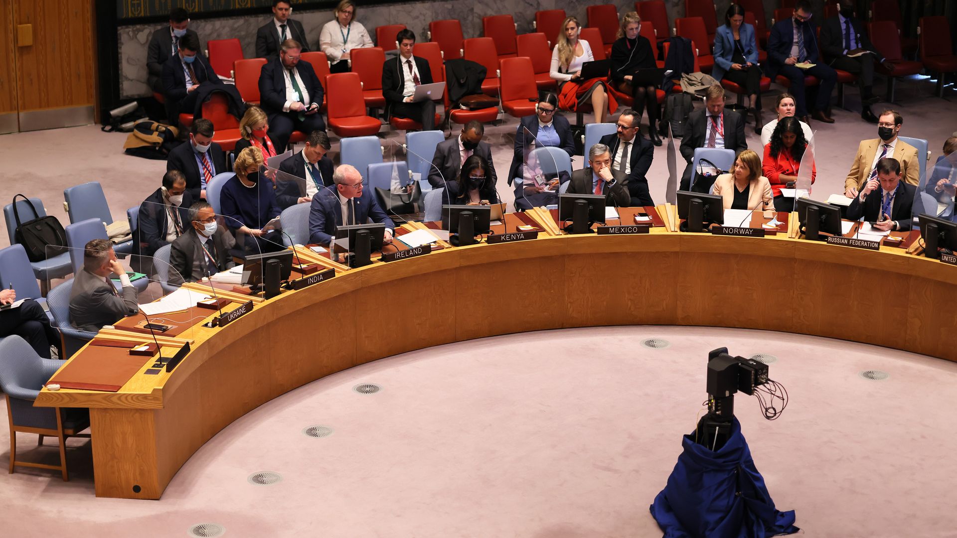 Picture of a UN security council meeting