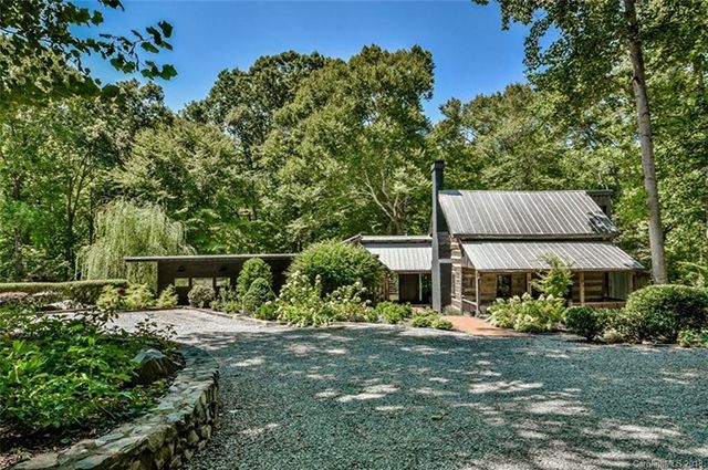 3301 Grey Road exterior