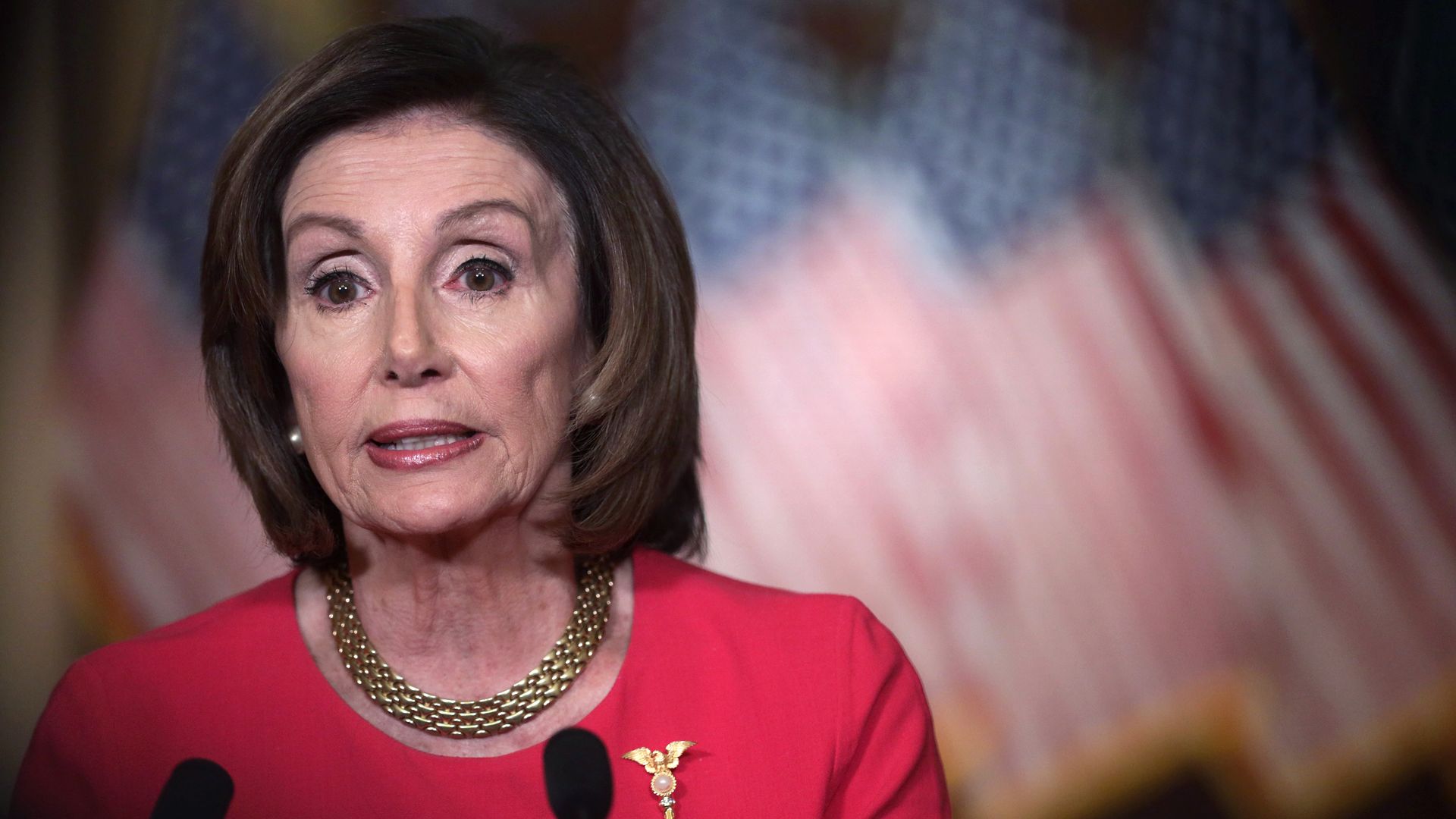  U.S. Speaker of the House Rep. Nancy Pelosi (D-CA) delivers a statement at the hallway of the Speaker’s Balcony 