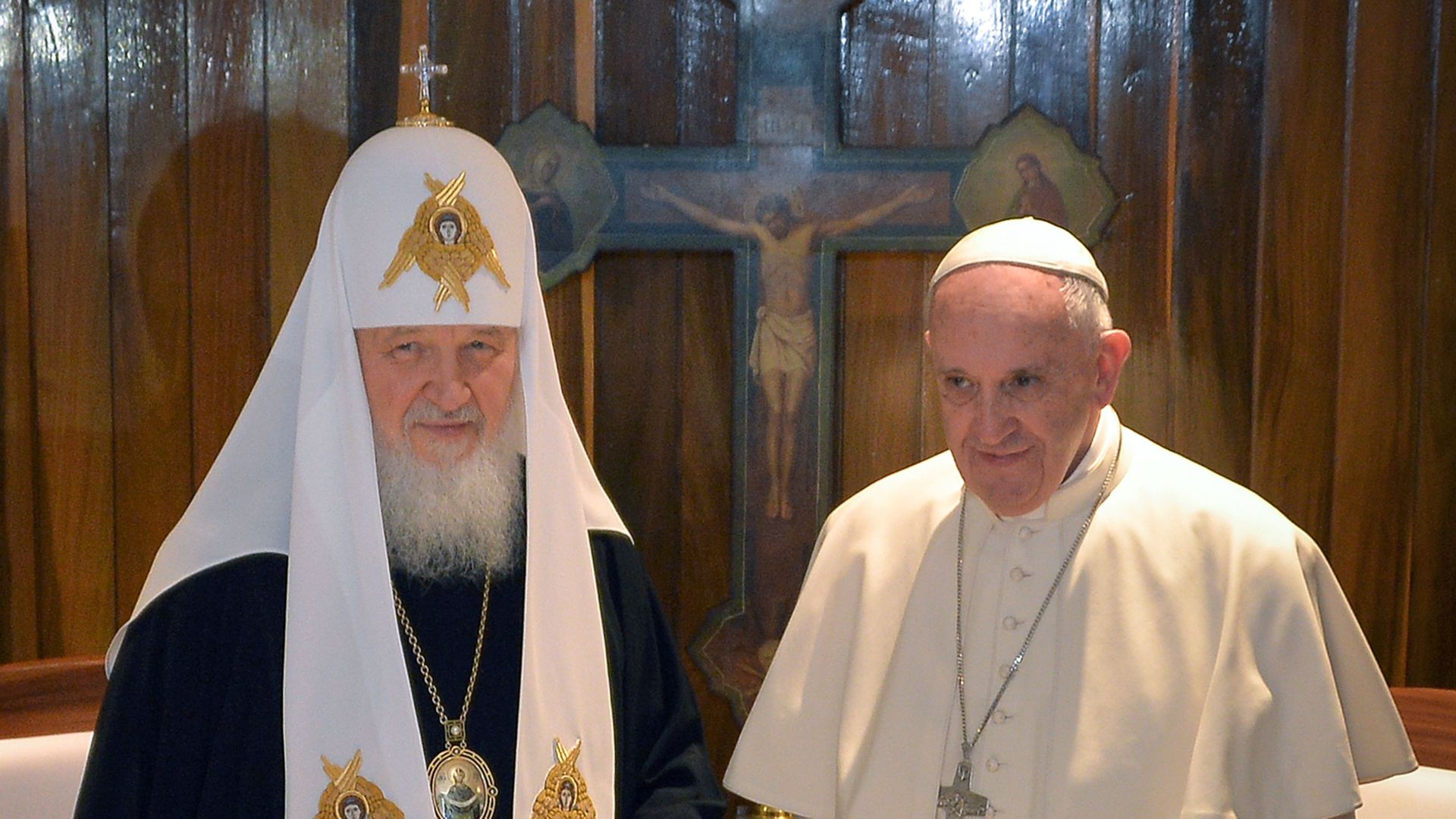 Pope Francis (R) and the head of the Russian Orthodox Church, Patriarch Kirill, are pictured during a historic meeting in Havana on February 12, 2016.