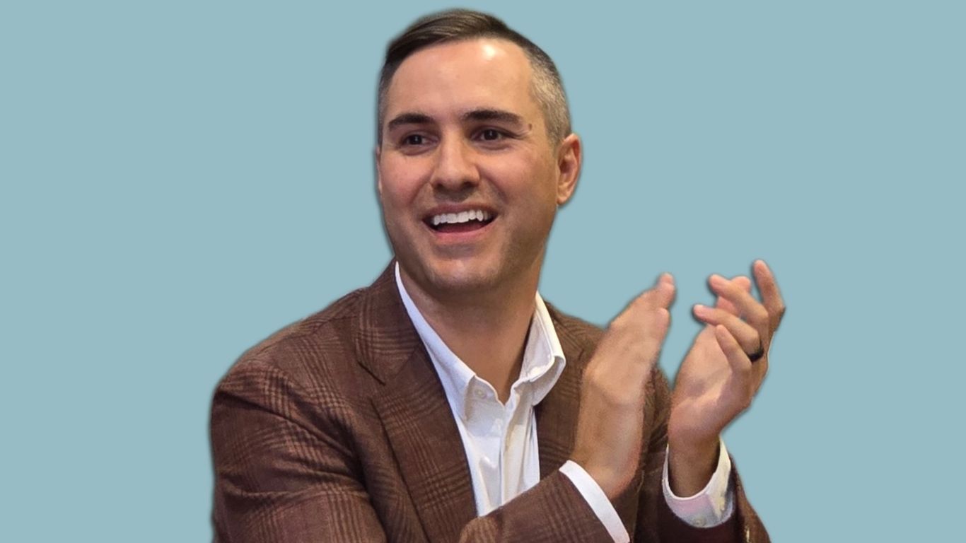 A Phoenix City Council frontrunner's conflict of interest concern