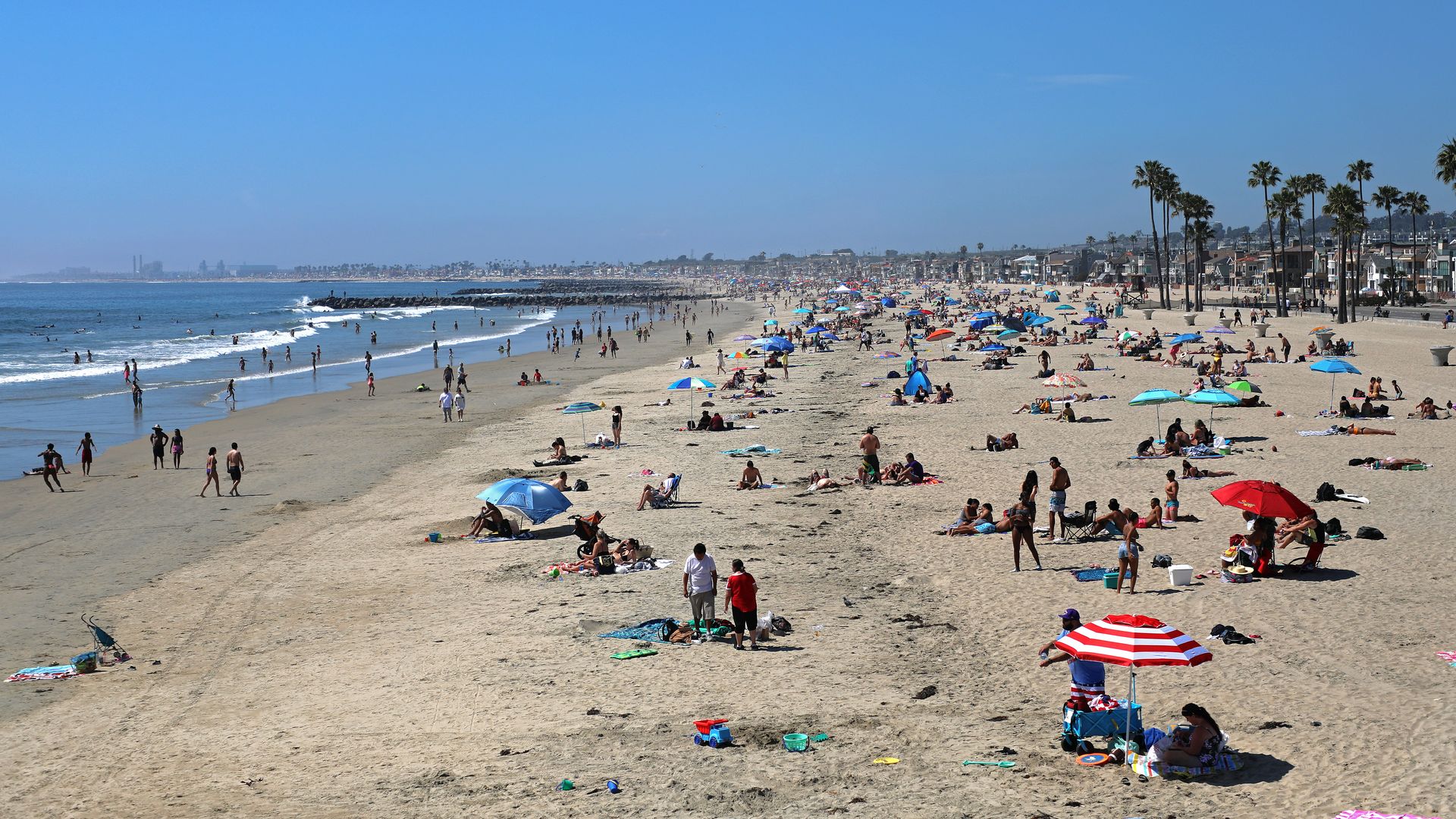 U.S. cities take steps to reopen after coronavirus lockdown — photos