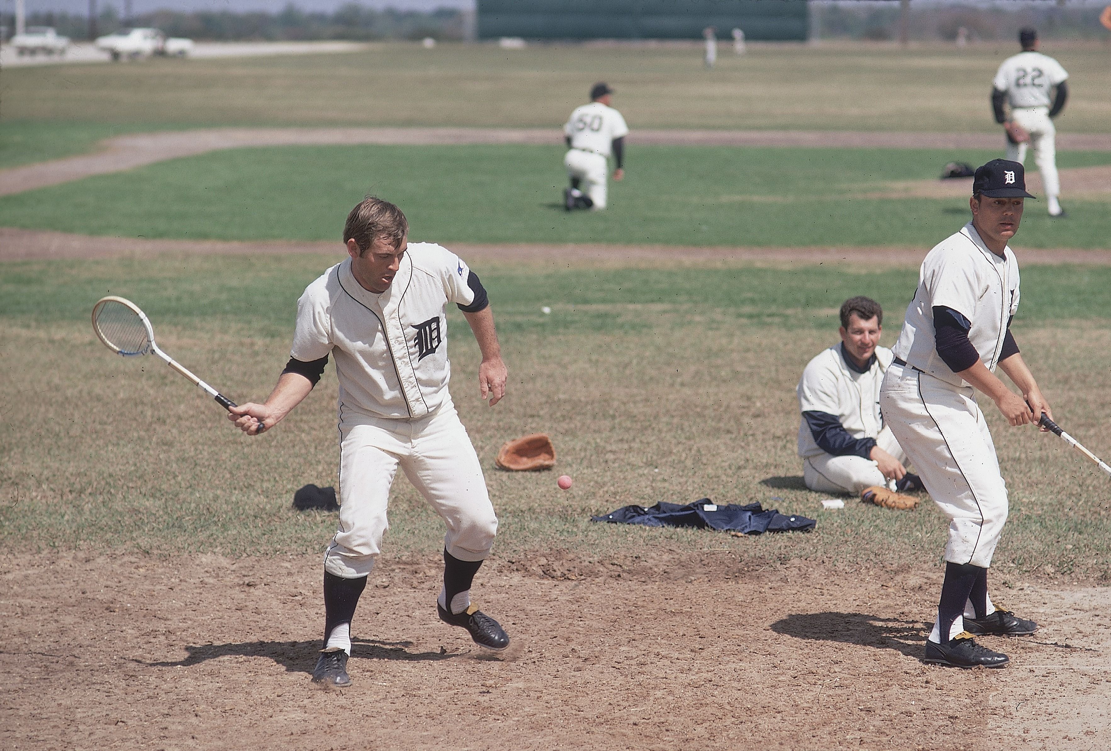 Detroit Tigers playing badminton during spring training, Tampa, FL 3/19/1969 (Photo by Walter Iooss Jr./Sports Illustrated via Getty Images) (SetNumber: X13939)
