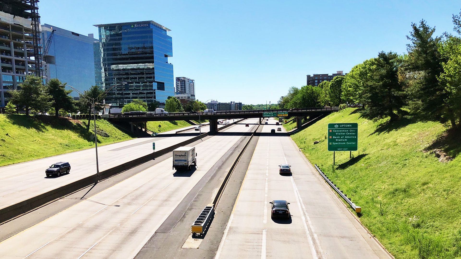 road highway in charlotte cars interstate