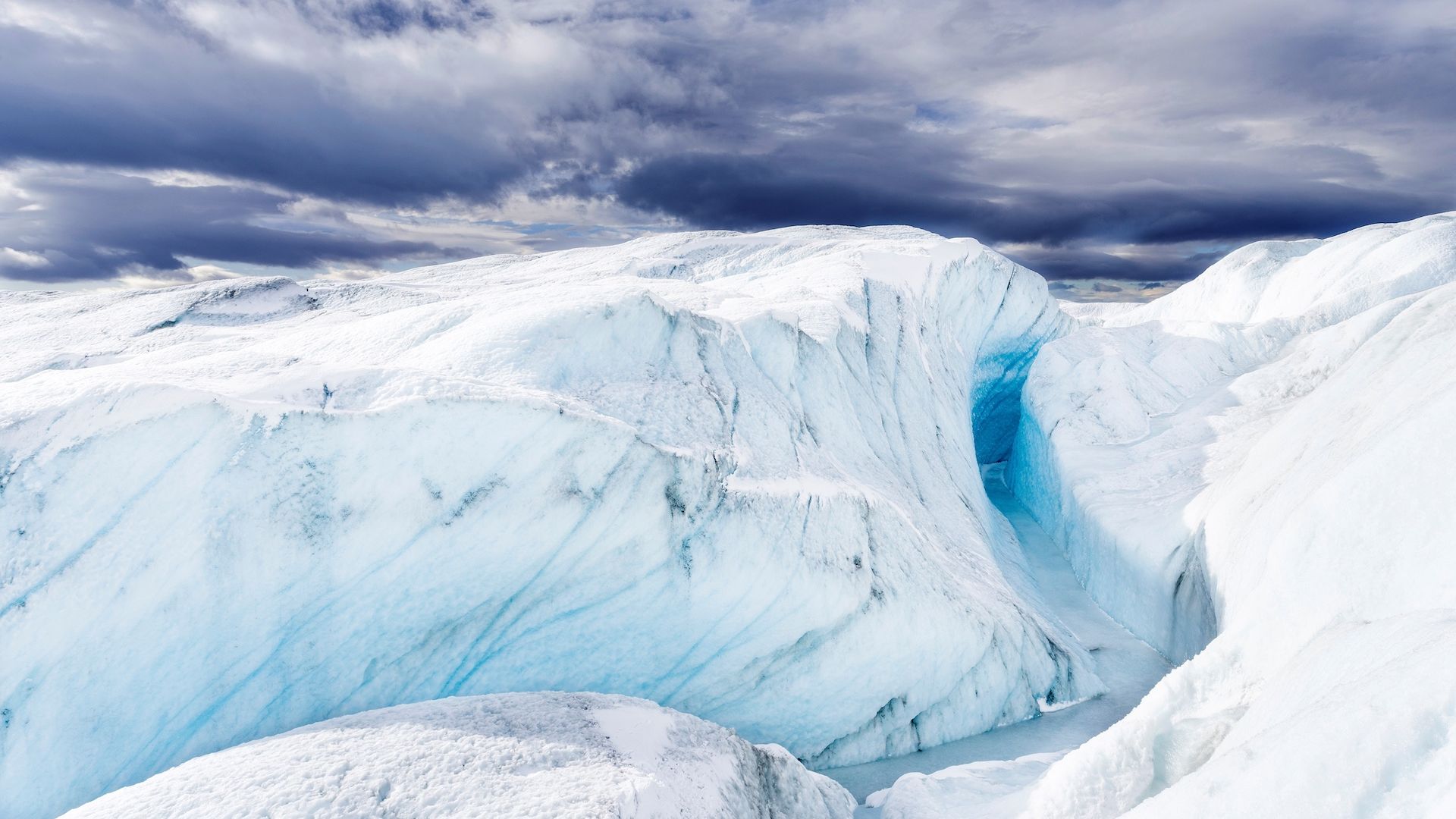 Terminus of the Russell Glacier. Landscape close to the Greenland Ice Sheet near Kangerlussuaq.