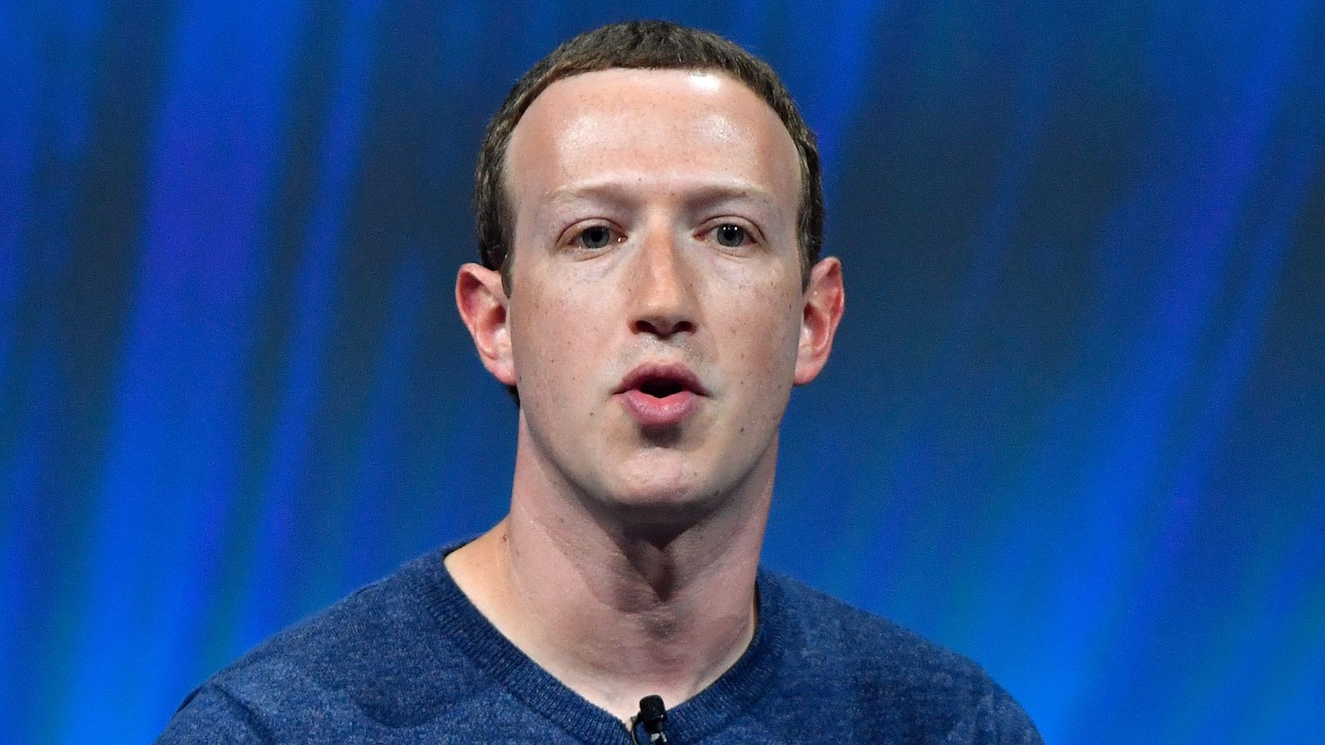 Mark Zuckerberg looks confused while speaking 
