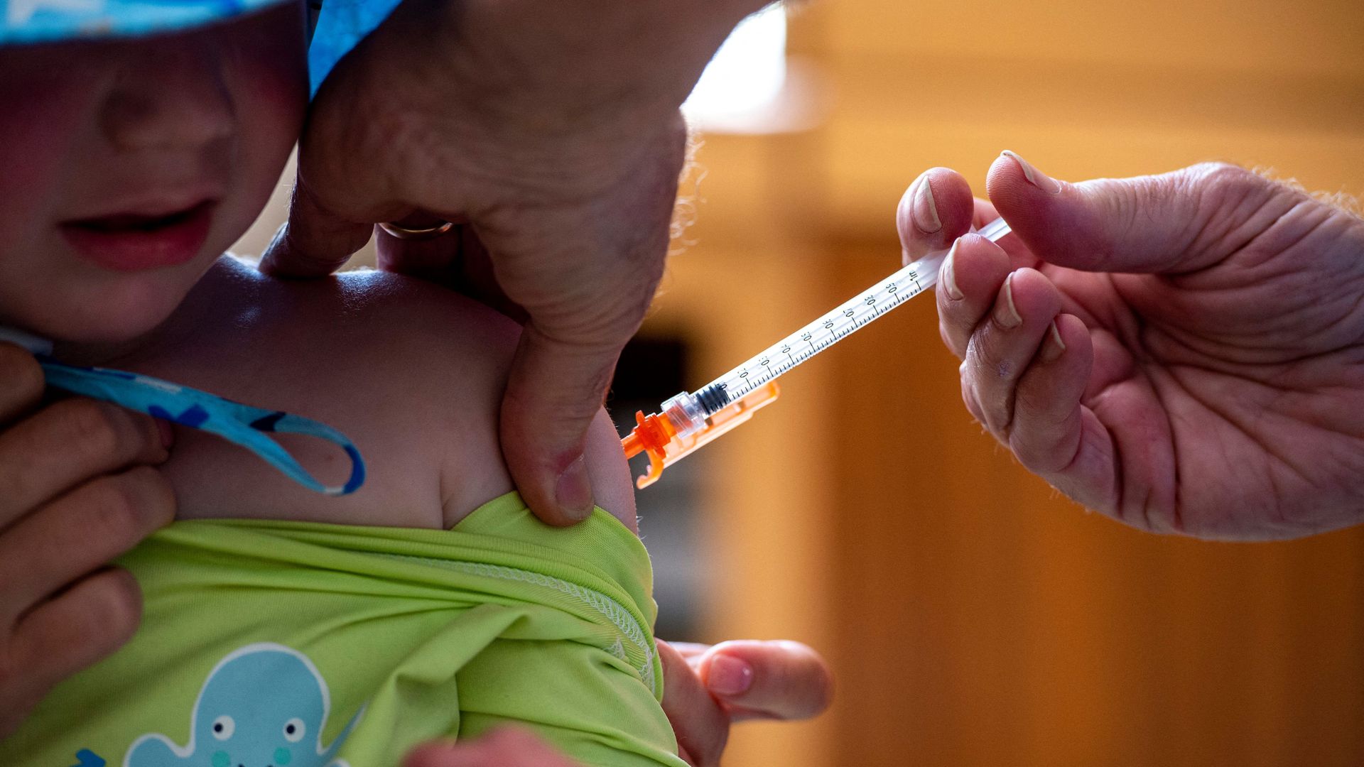 Child gets COVID vaccine