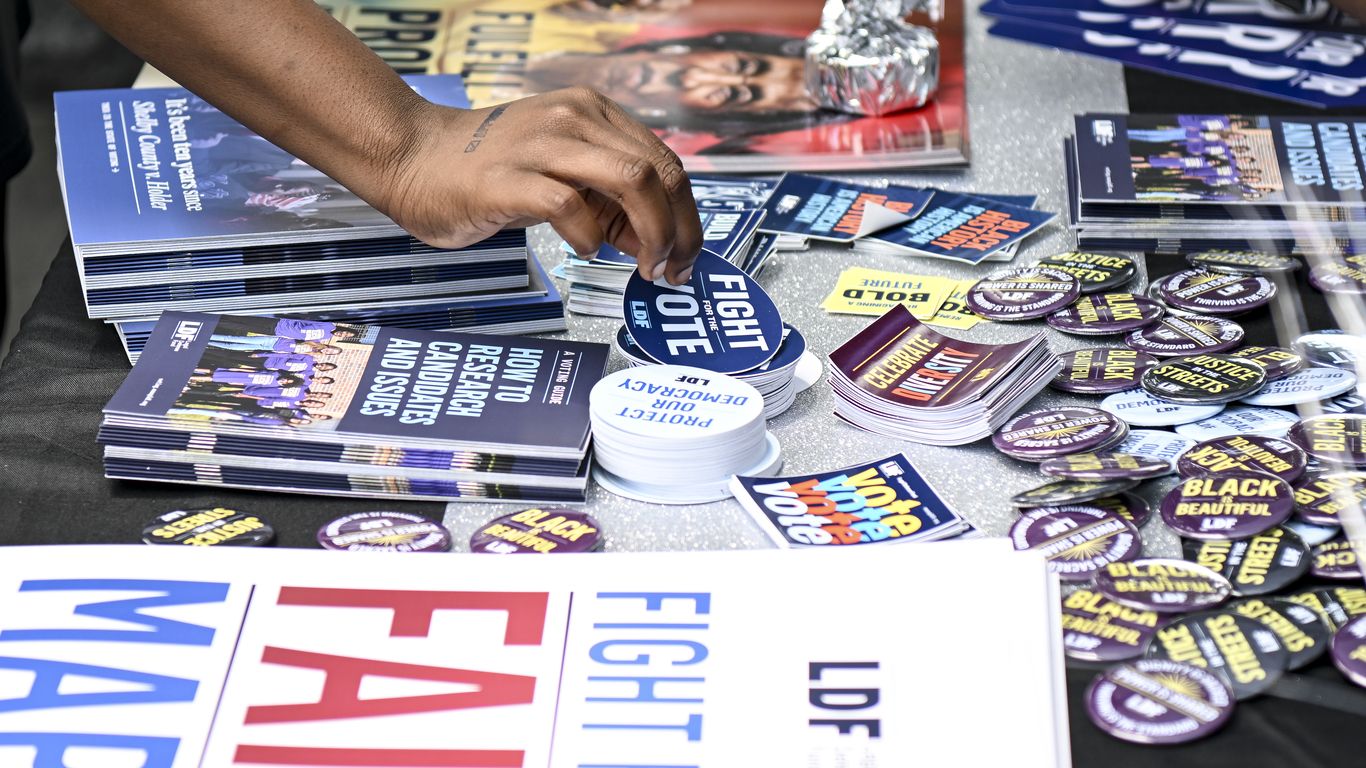 Judges block Alabama's congressional map switch