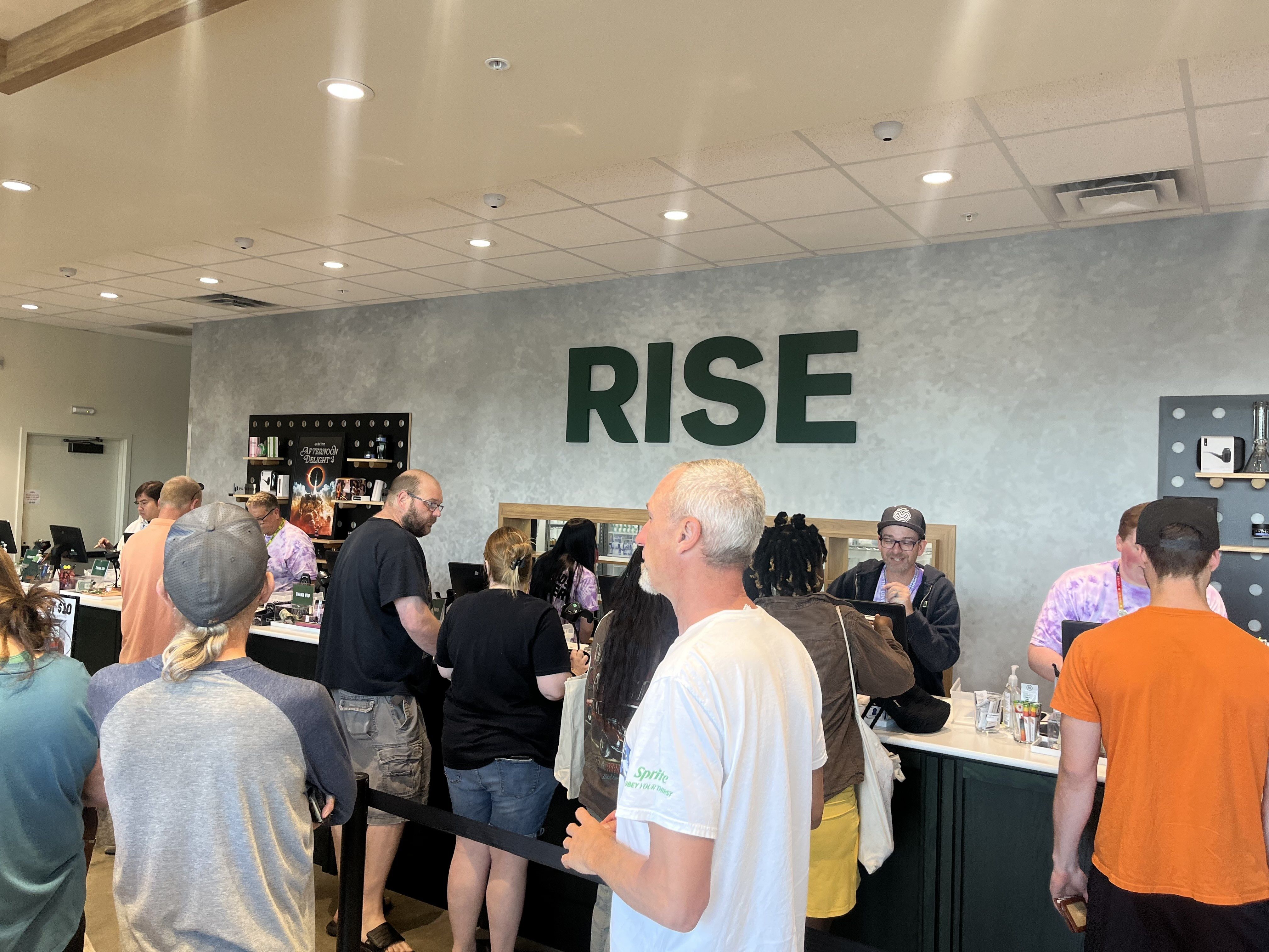 axios.com - Nick Halter - Take a look inside one of Minnesota's first weed dispensaries