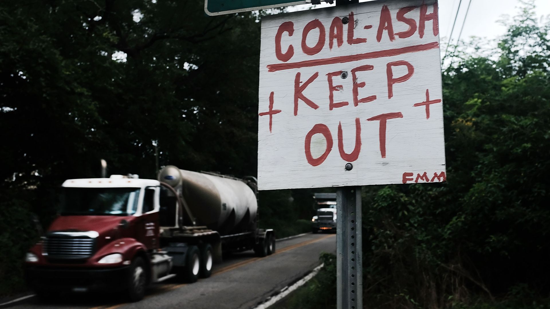 sign that says coal ash keep out