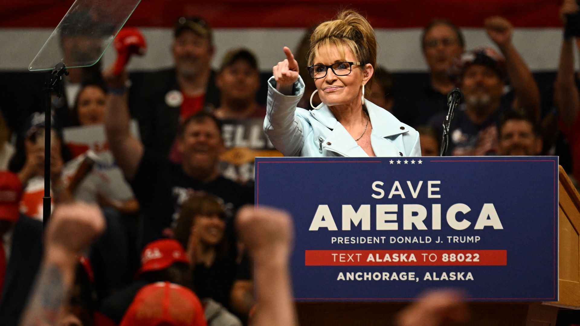 House of Representatives candidate Sarah Palin speaks on stage.