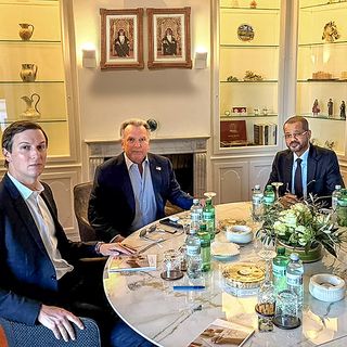 U.S.-Iran nuclear negotiators meet for 3 hours with Trump decision looming