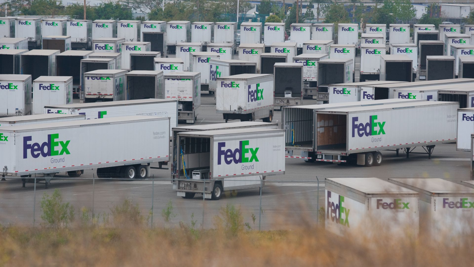 Idle FedEx trucks