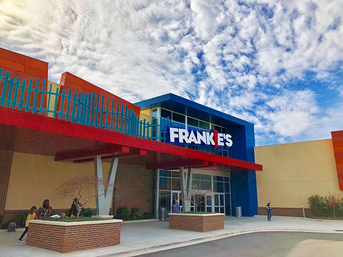 outside-frankie's-fun-park-in-charlotte
