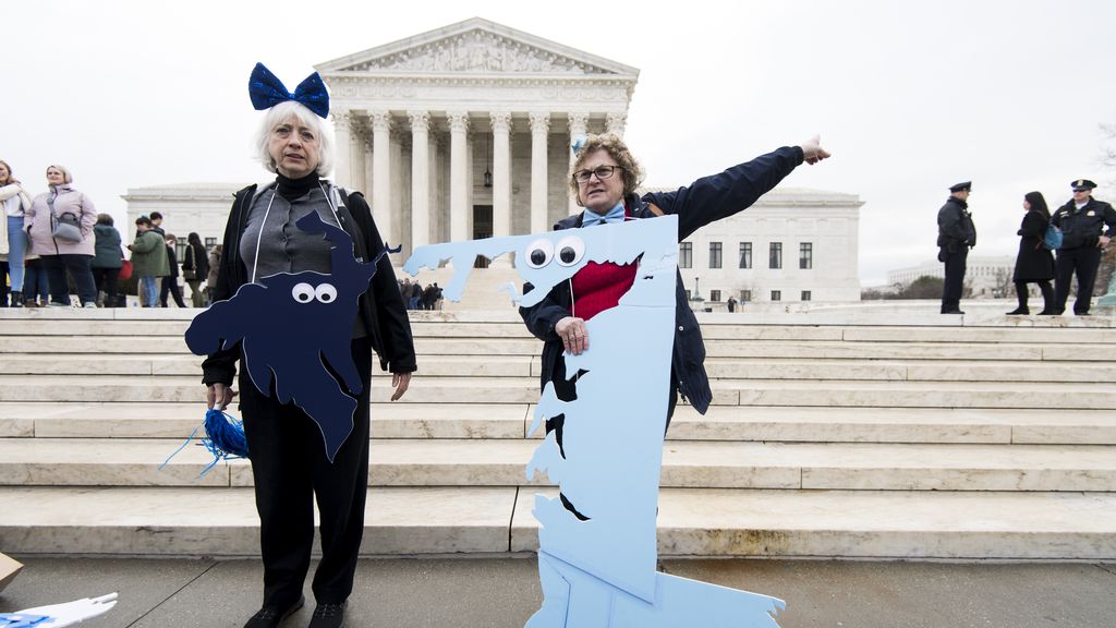 Supreme Court declines North Carolina gerrymandering case Supreme Court declines North Carolina gerrymandering case