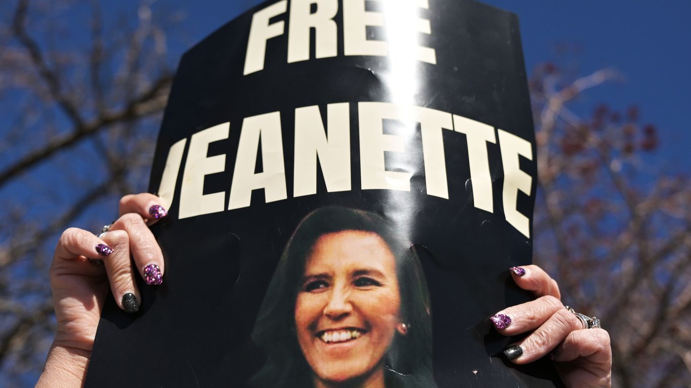 Federal judge orders ICE not to deport immigration advocate Jeanette ...