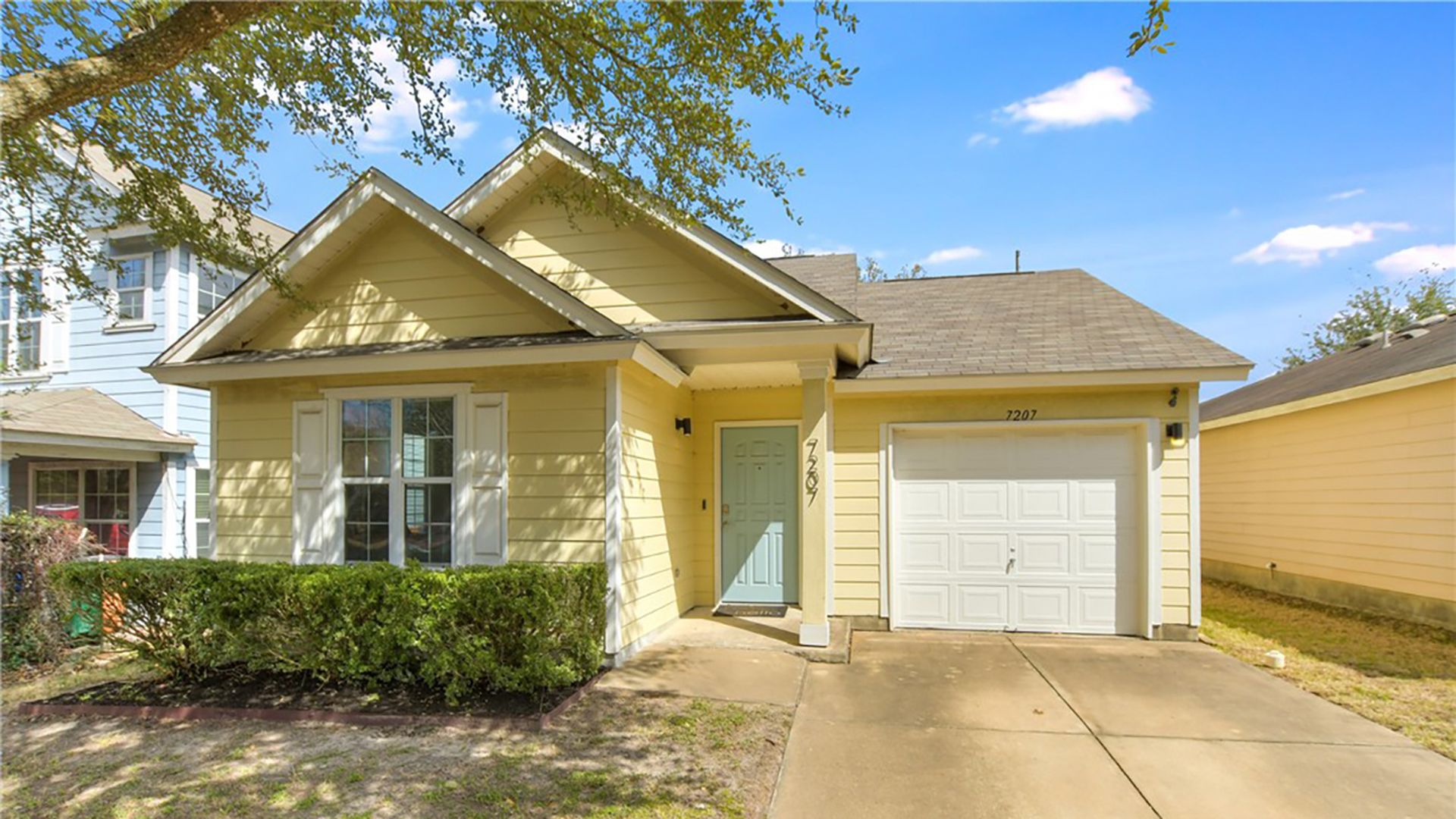 what $300k gets you in austin real estate right now