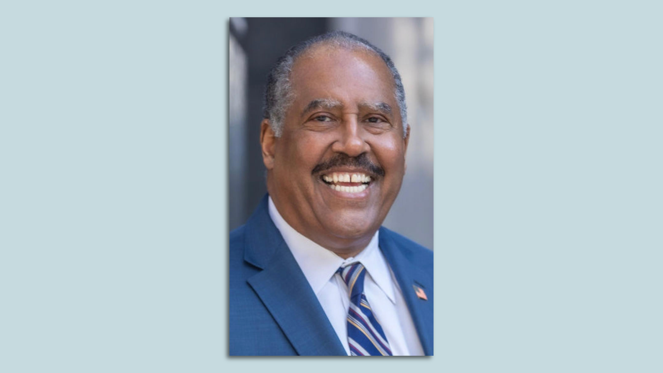 Philadelphia 2023 mayor primary election: Meet James DeLeon - Vimarsana News
