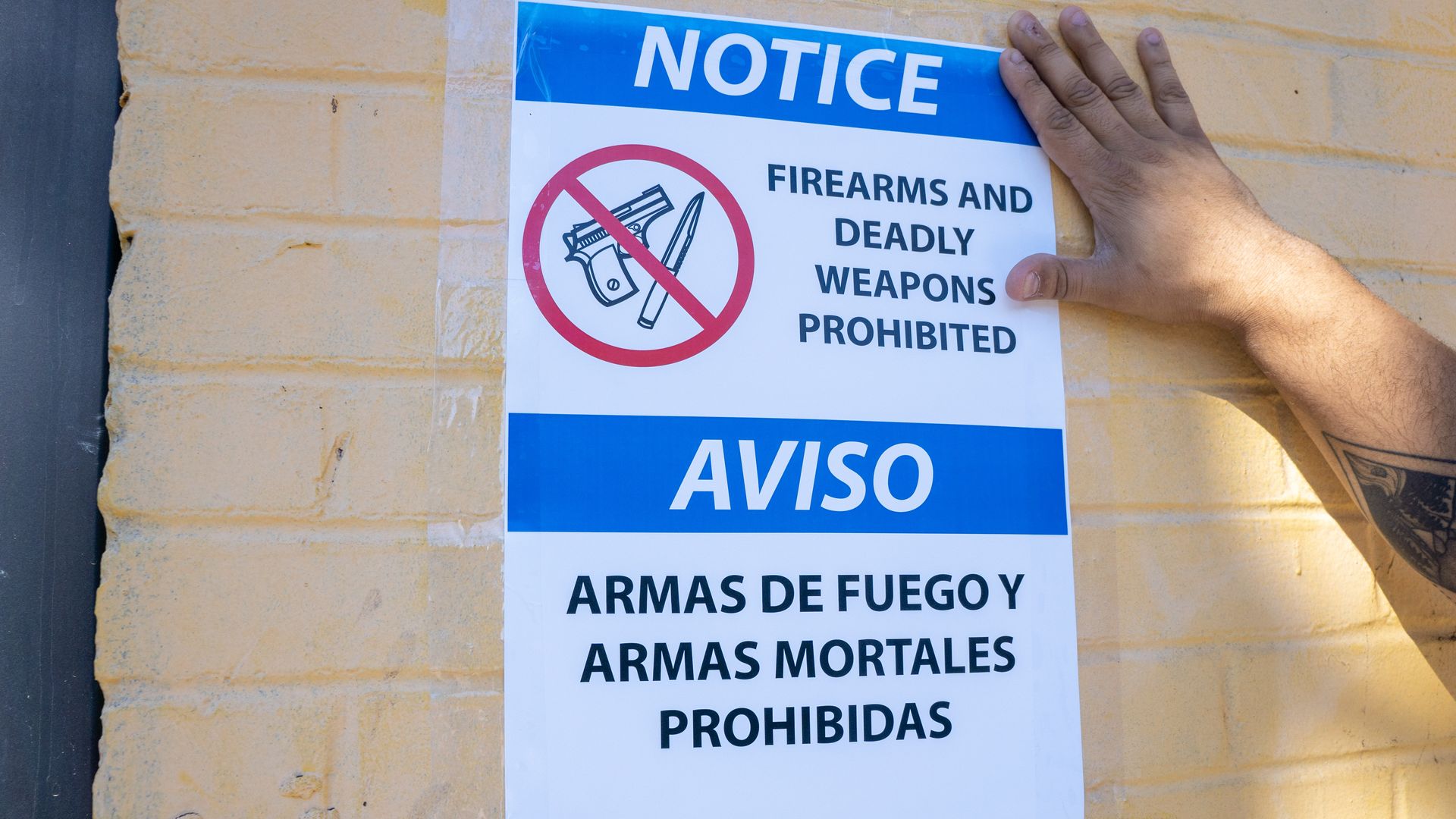 No firearms signs posted at Philadelphia recreation centers.