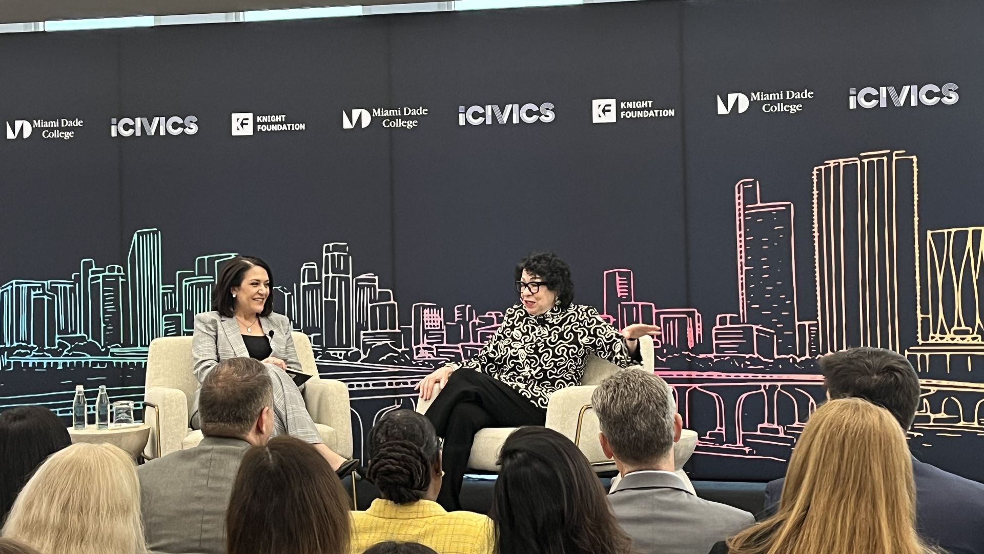 U.S. Supreme Court Justice Sonia Sotomayor (right) and Knight Foundation President and CEO Maribel Pérez Wadsworth