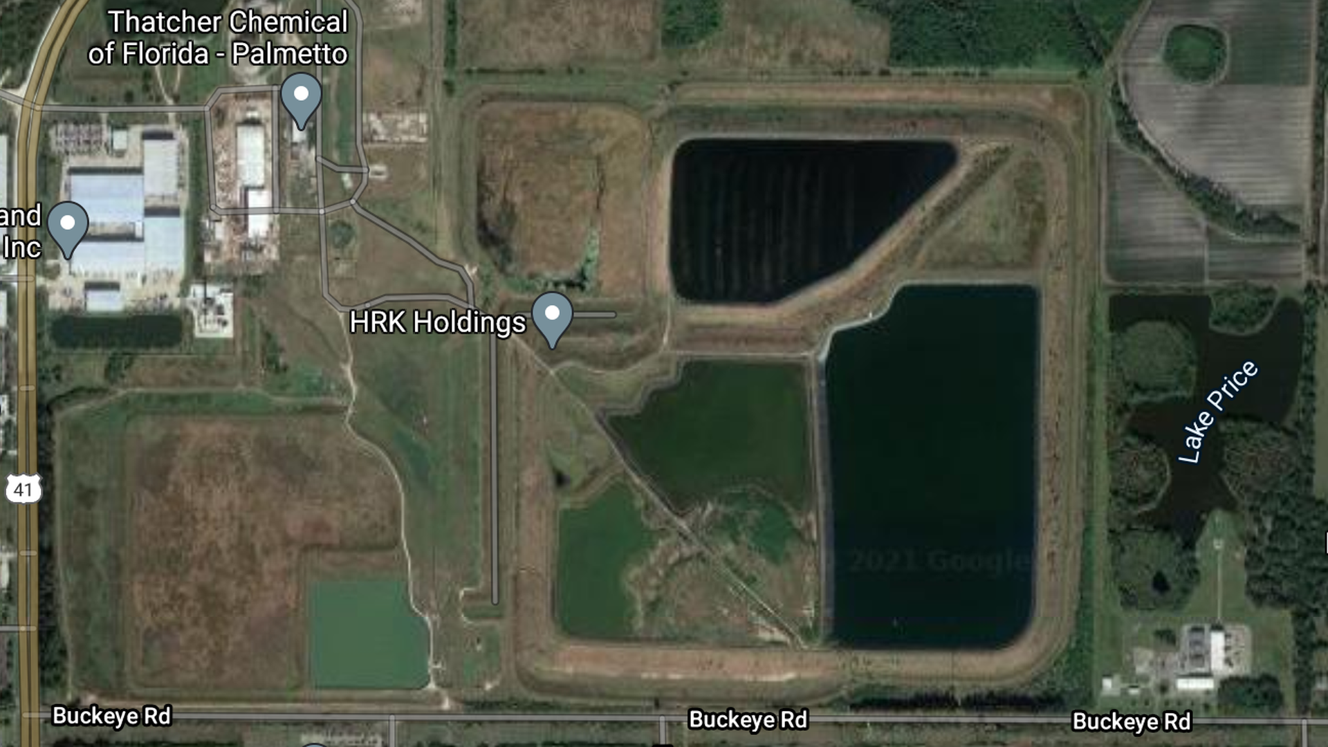 A satellite image of the holding ponds at Piney Point near Palmetto