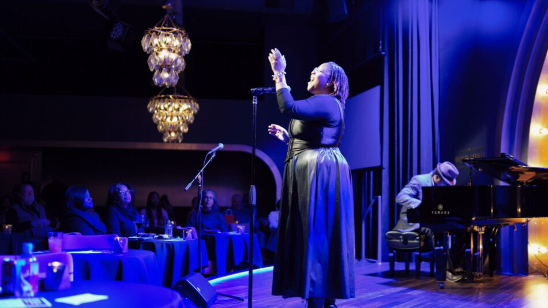 2020 Art & Soul Featured Artist, Okara Imani, performs at the Cabaret. 