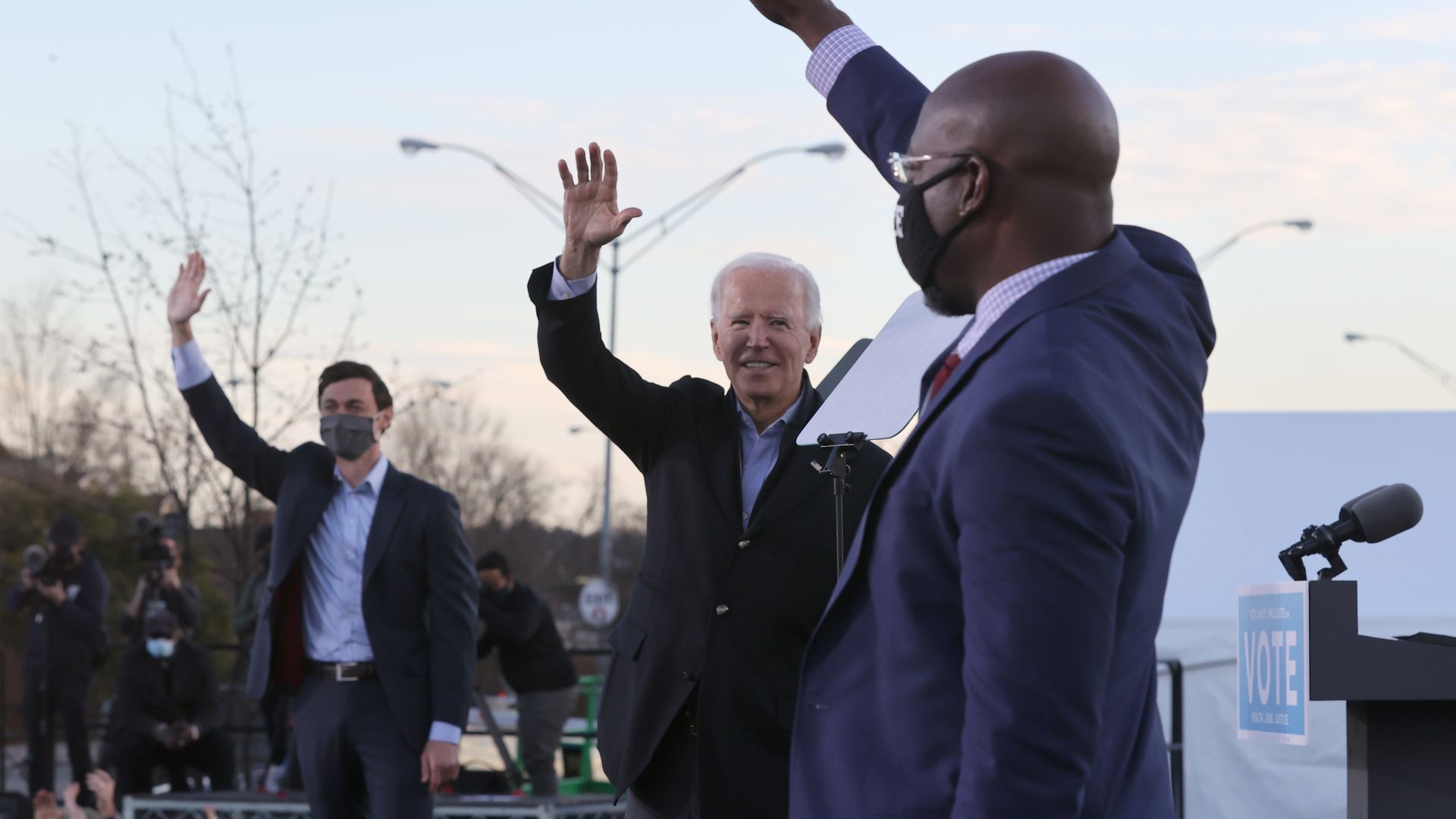 Picture of Ossoff, Biden and Warnock