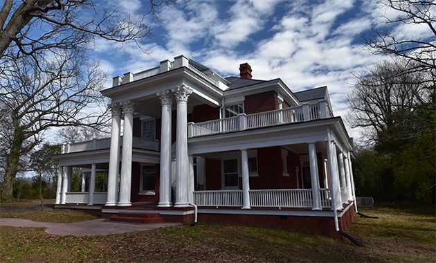 mansion-for-sale-near-charlotte