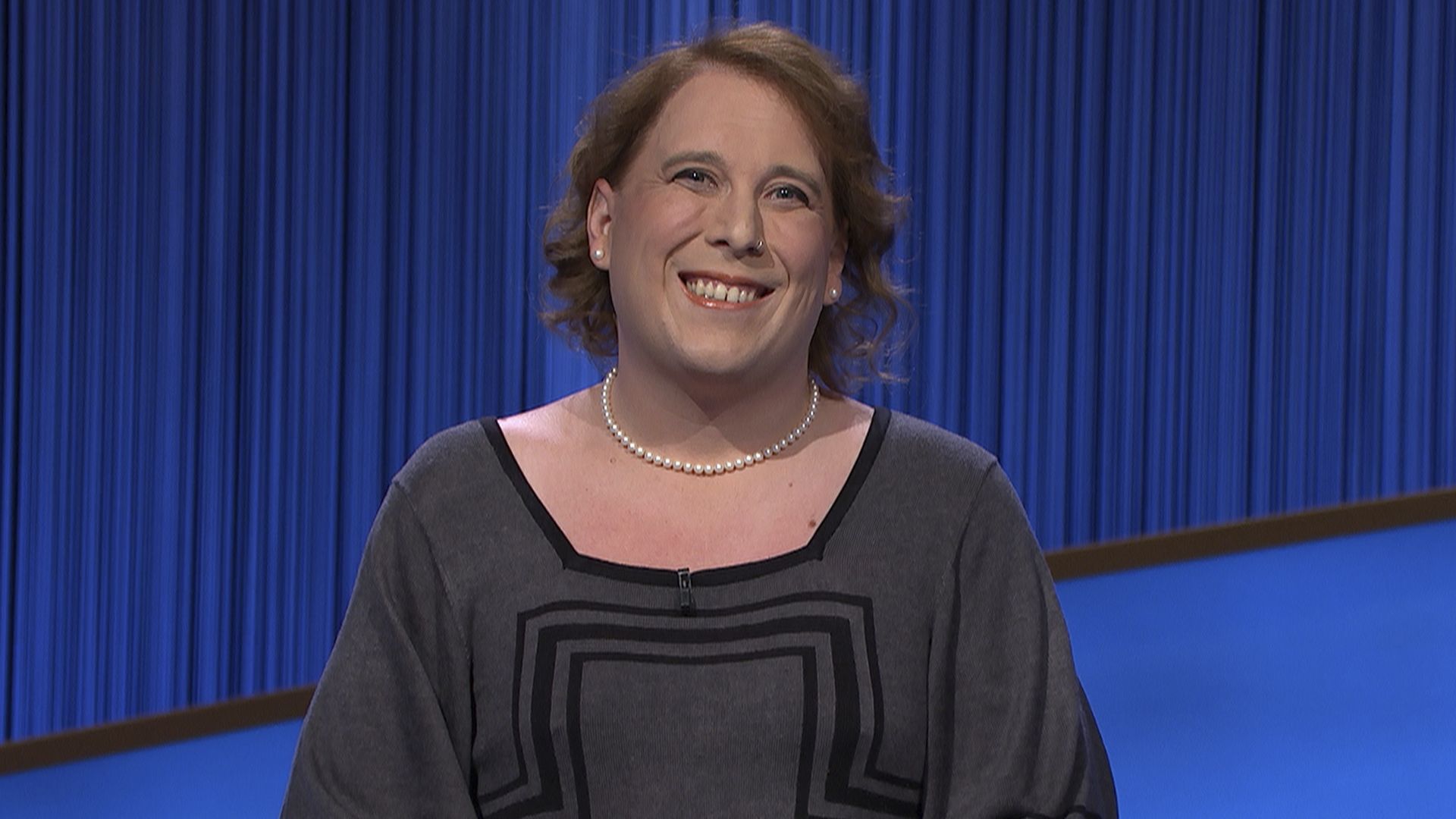 Amy Schneider on the "Jeopardy!" set