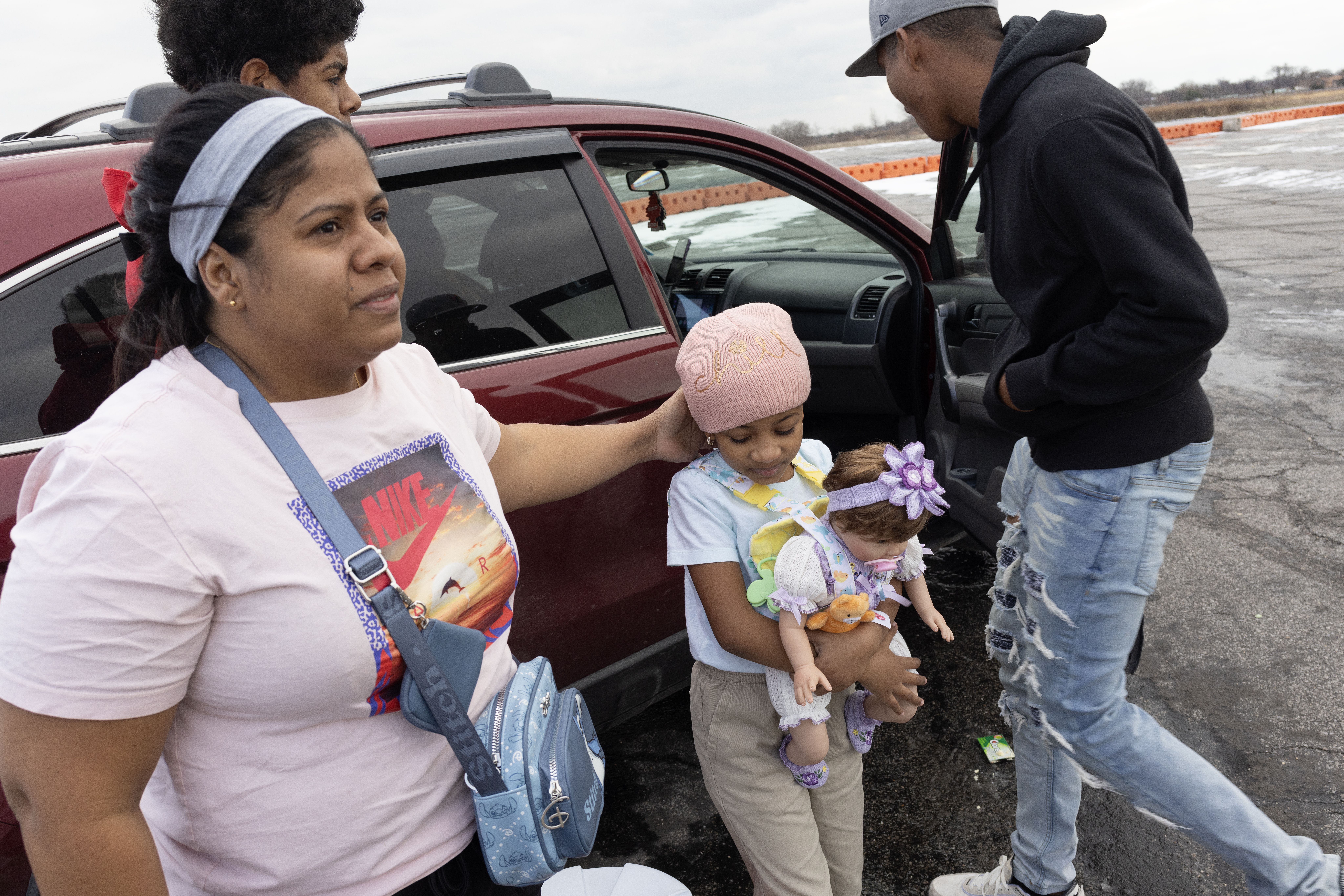 Migrant families come and go from a shelter in Queens, N.Y., on Dec. 25. Immigrants and their supporters worry the shelter will be targeted under President-elect Trump's plan to round up and deport undocumented immigrants. Photo: Andrew Lichtenstein/Corbis via Getty Images