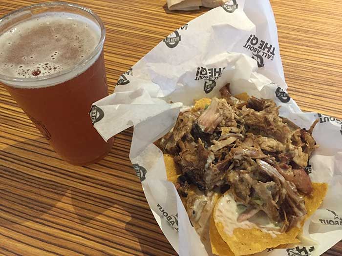 hornets-queen-city-Q