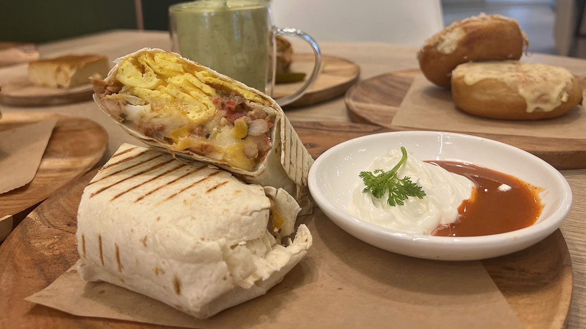 Arbol breakfast burrito