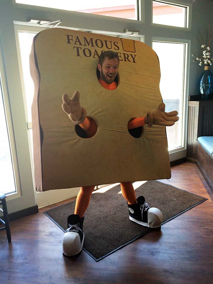 famous-toastery-university-mascot