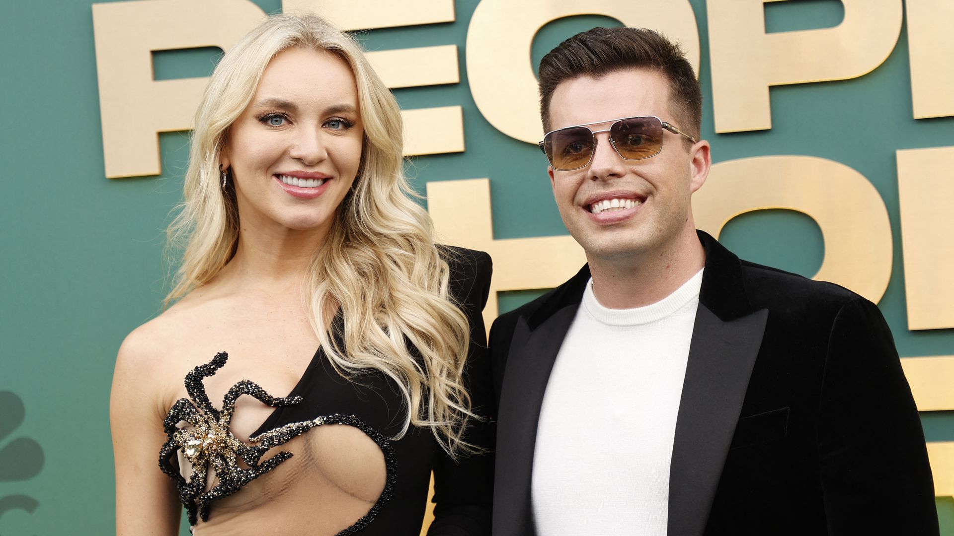 Photo shows Yara and Jovi on the red carpet for the People's Choice Award.