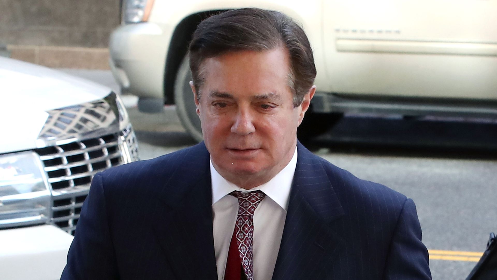 Former Trump campaign manager Paul Manafort arrives at the E. Barrett Prettyman U.S. Courthouse for a hearing on June 15, 2018 in Washington, DC.