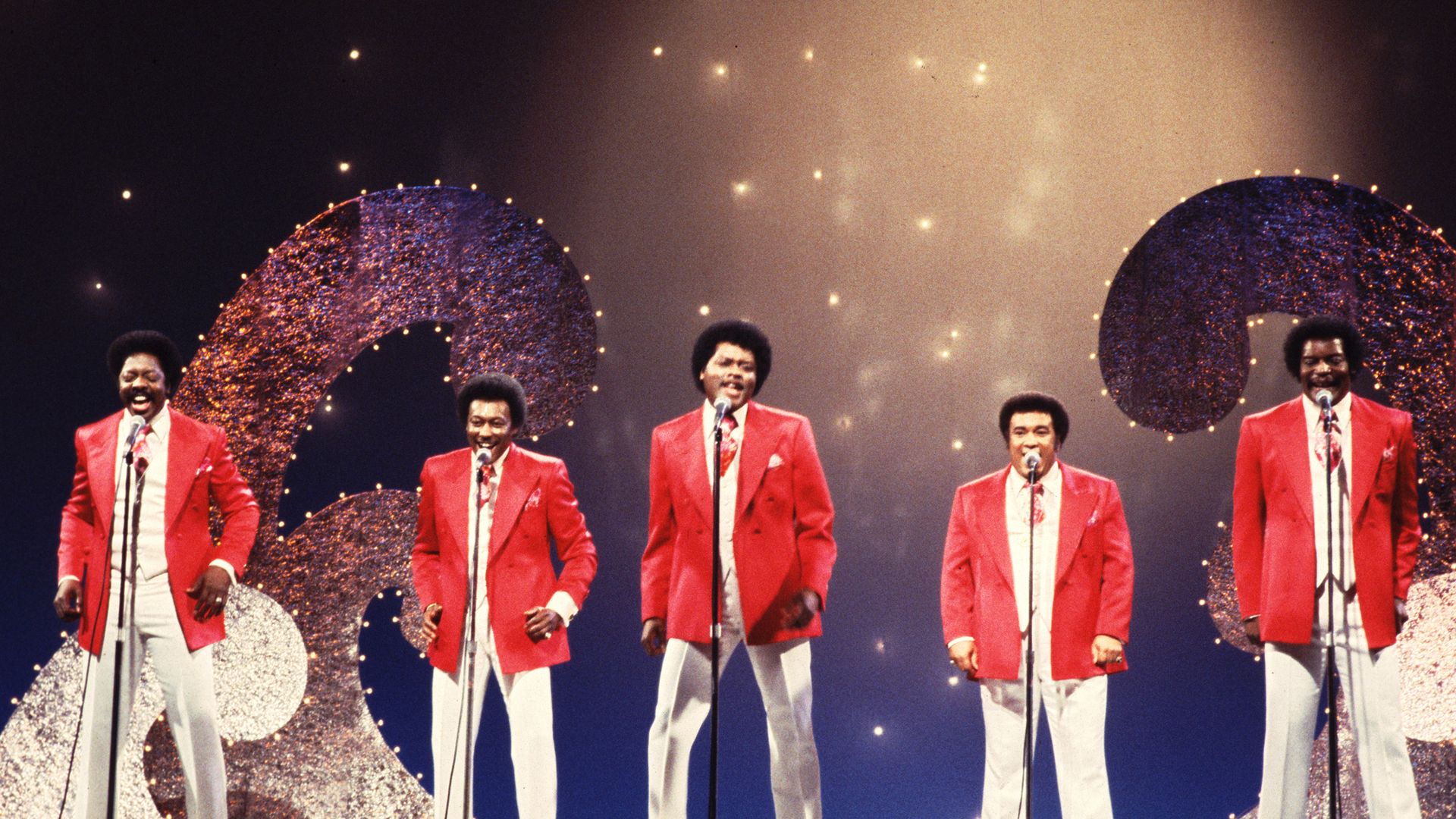 Spinners perform in 1980 (Photo by Chris Walter/WireImage)