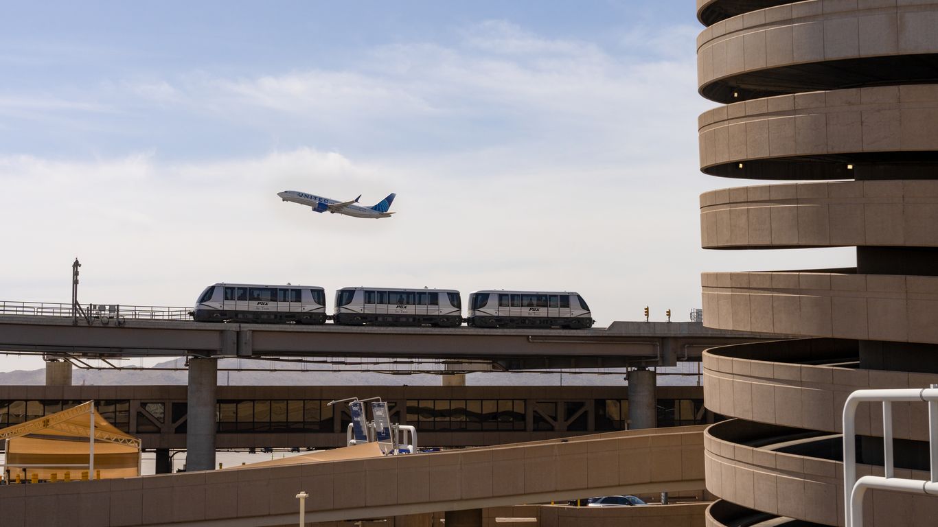 Phoenix Sky Harbor flights canceled as FAA reduces air traffic - Axios ...