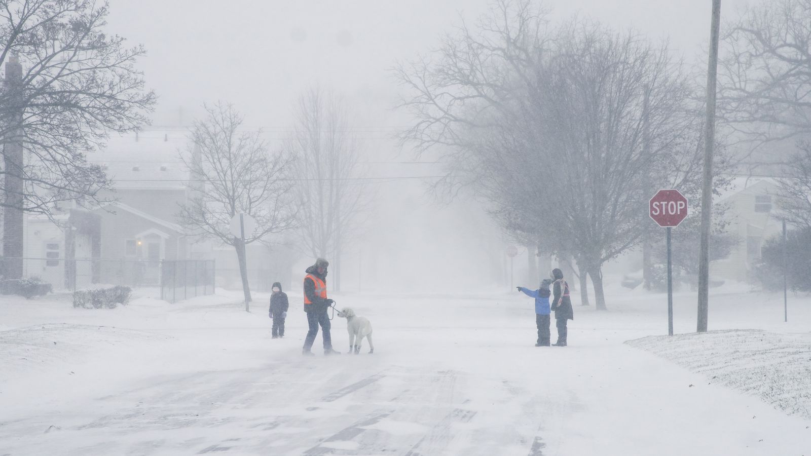 Us winter storm causes hazardous travel conditions and power outages ...