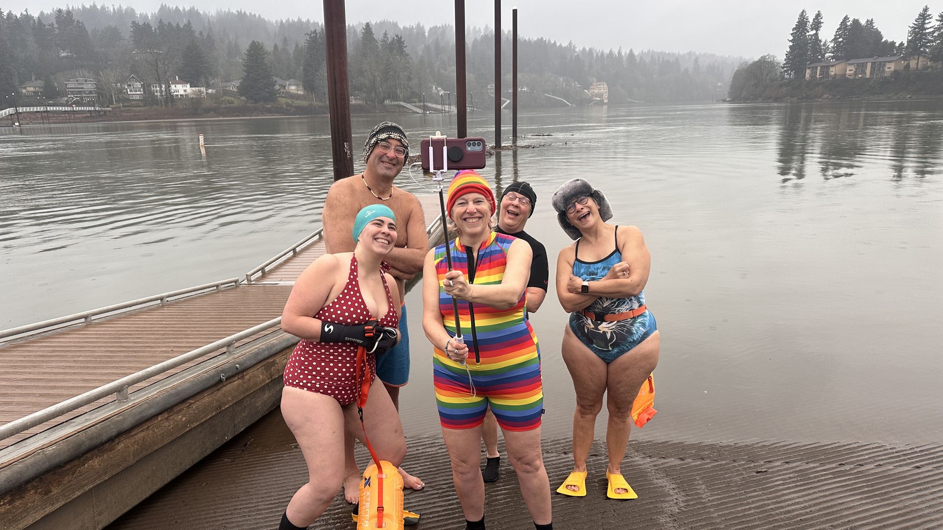 What it's like to cold plunge in Willamette River with the Milwaukie Bay  Peahens - Axios Portland