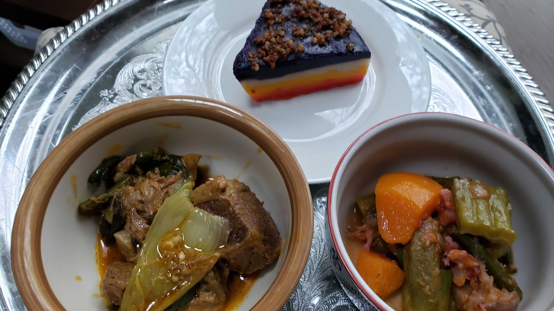 Filipino food.