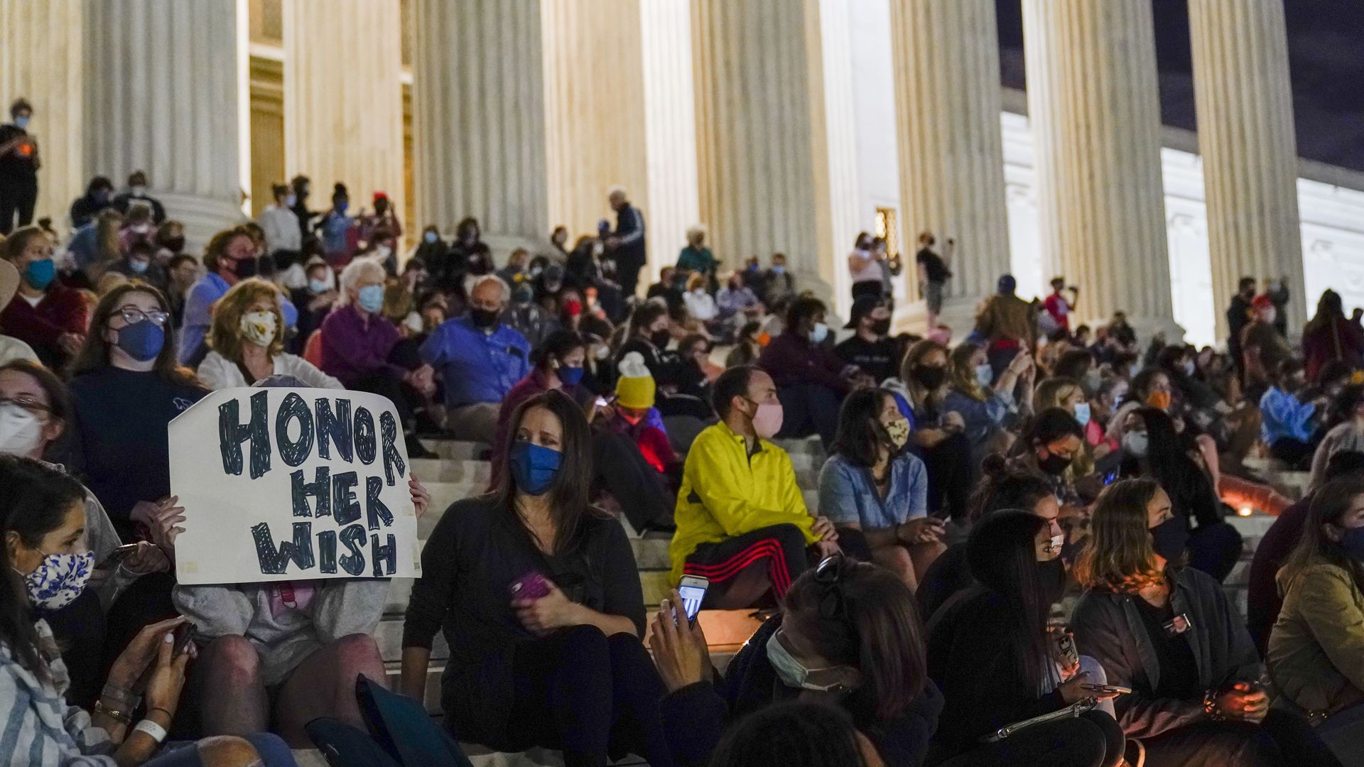 Supreme Court steps after Ruth Bader Ginsburg dies
