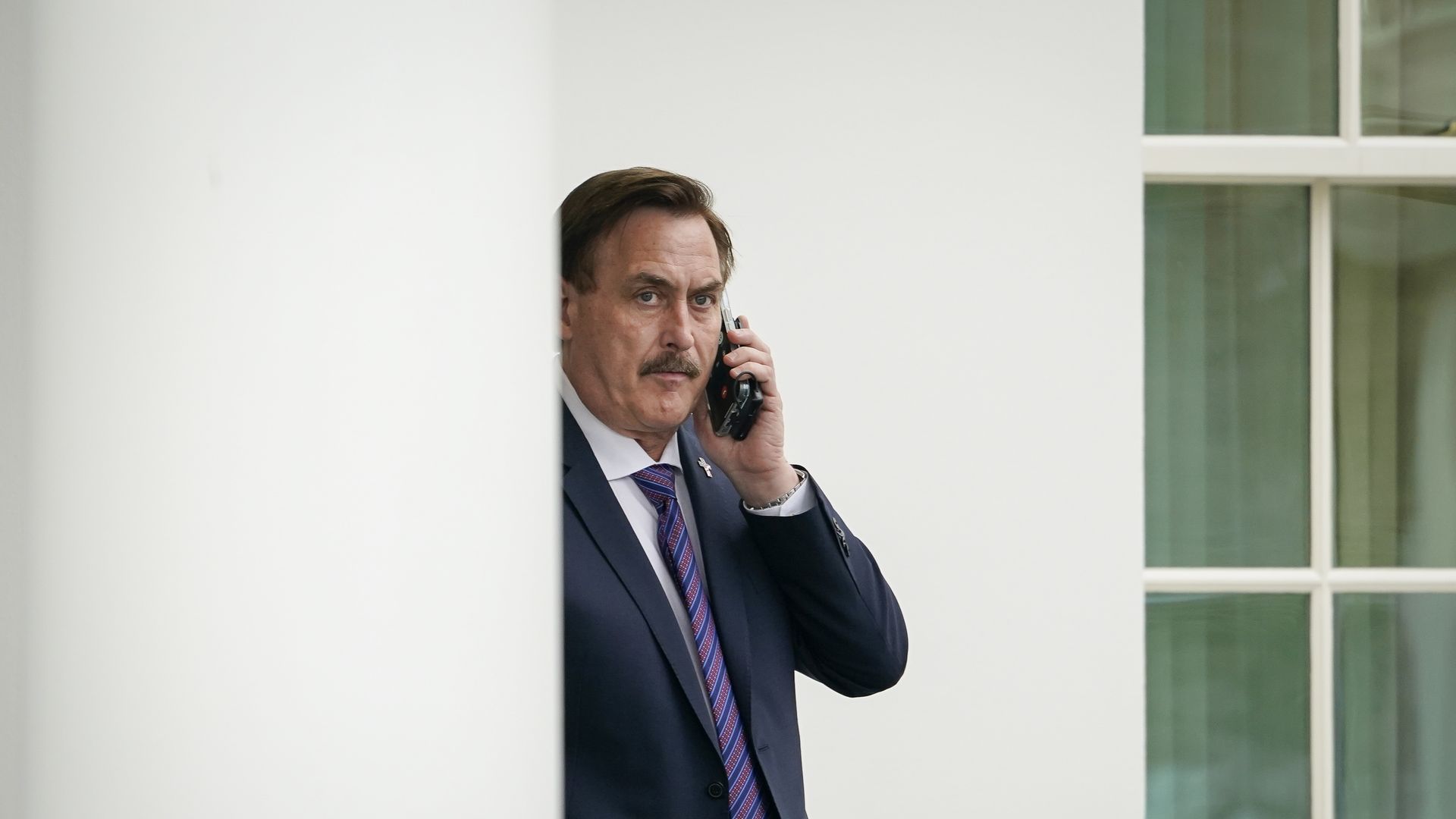 Dominion Files 1 3 Billion Defamation Lawsuit Against Mypillow Ceo Mike Lindell Axios