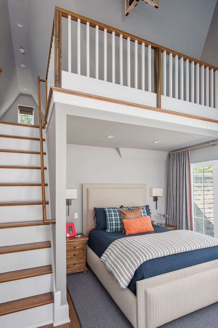 Hillside house kids loft