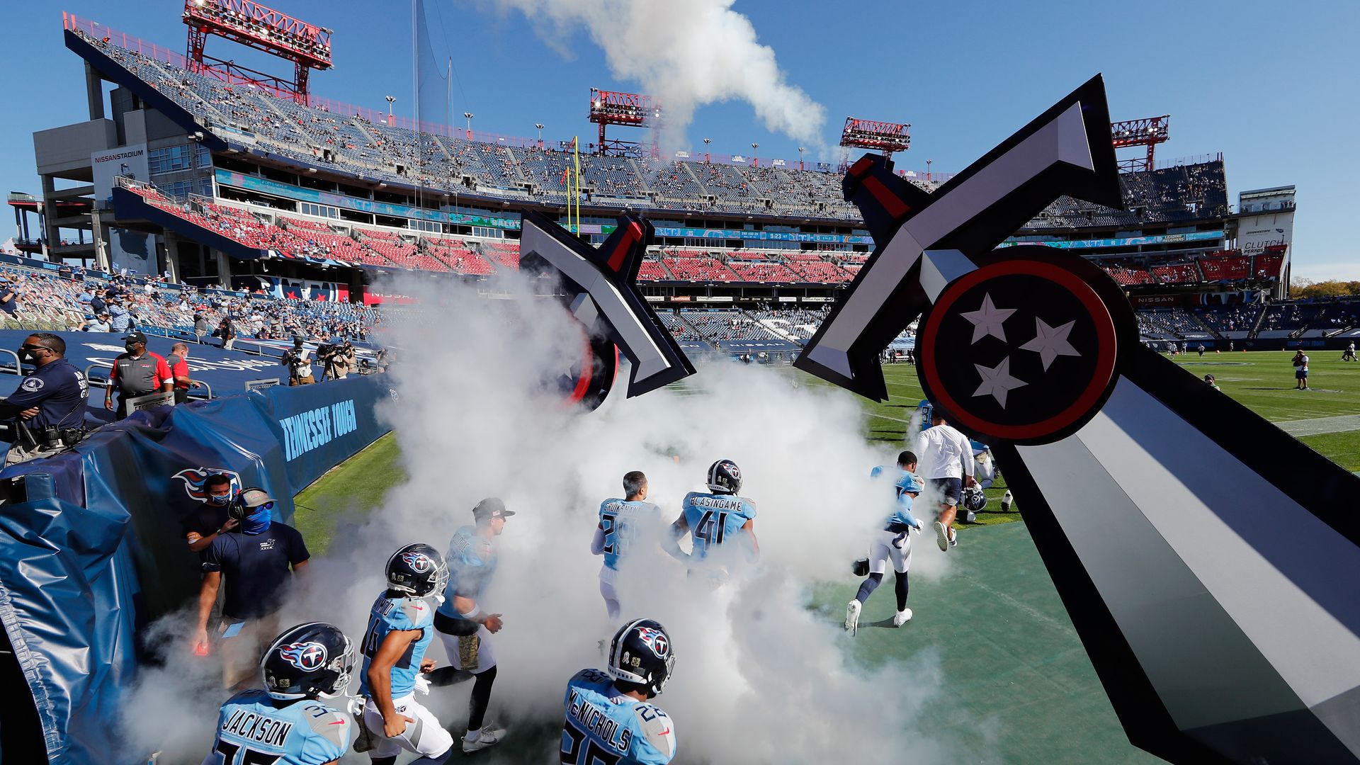 The Tennessee Titans take the filed for their game against the Chicago Bears at Nissan Stadium on November 08, 2020