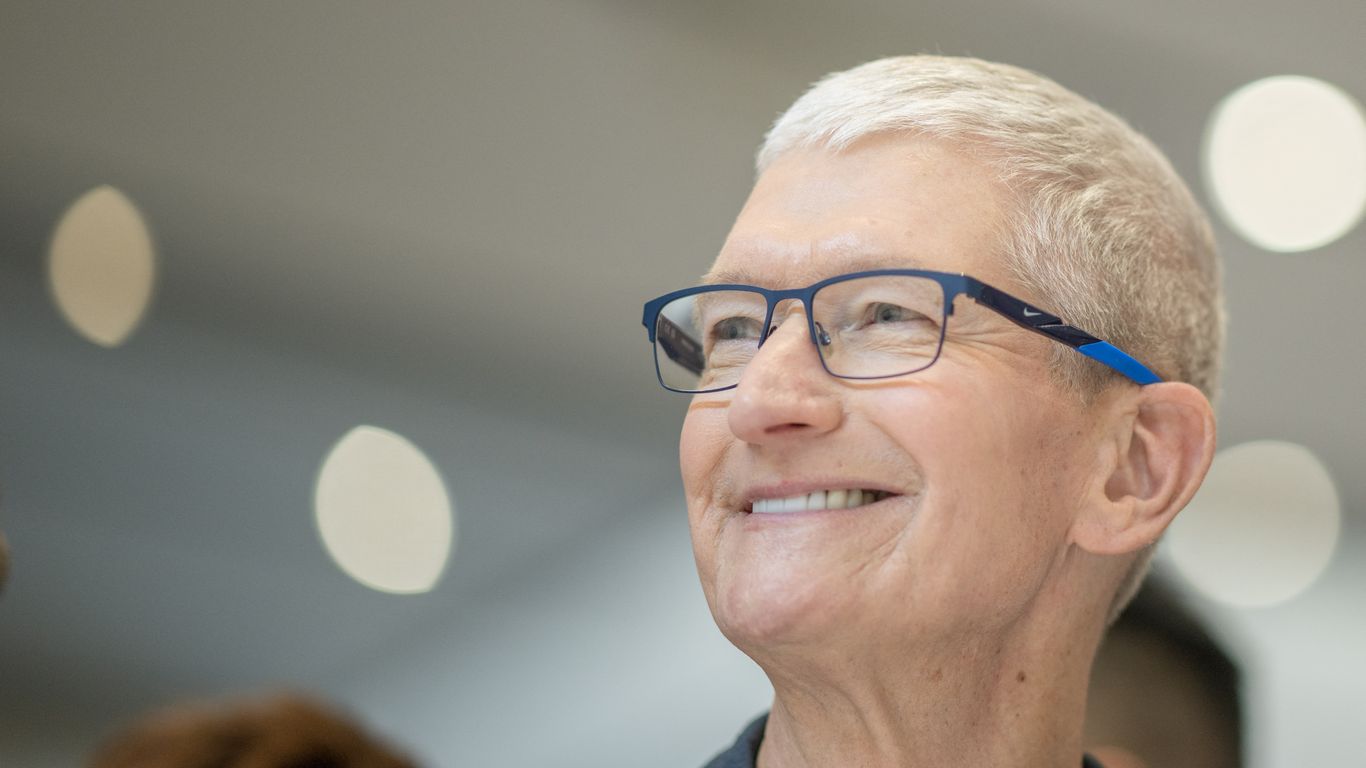 Apple earnings top expectations thanks to services growth