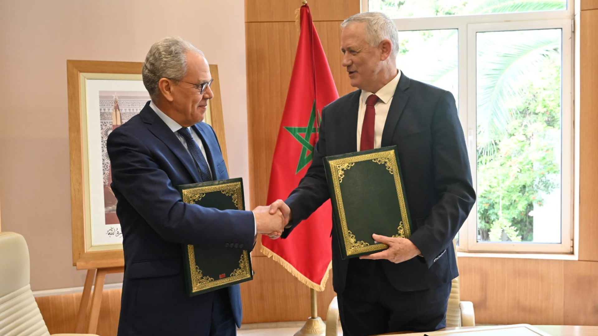 Picture of Benny Gantz shaking hands with Abdellatif Loudiyi