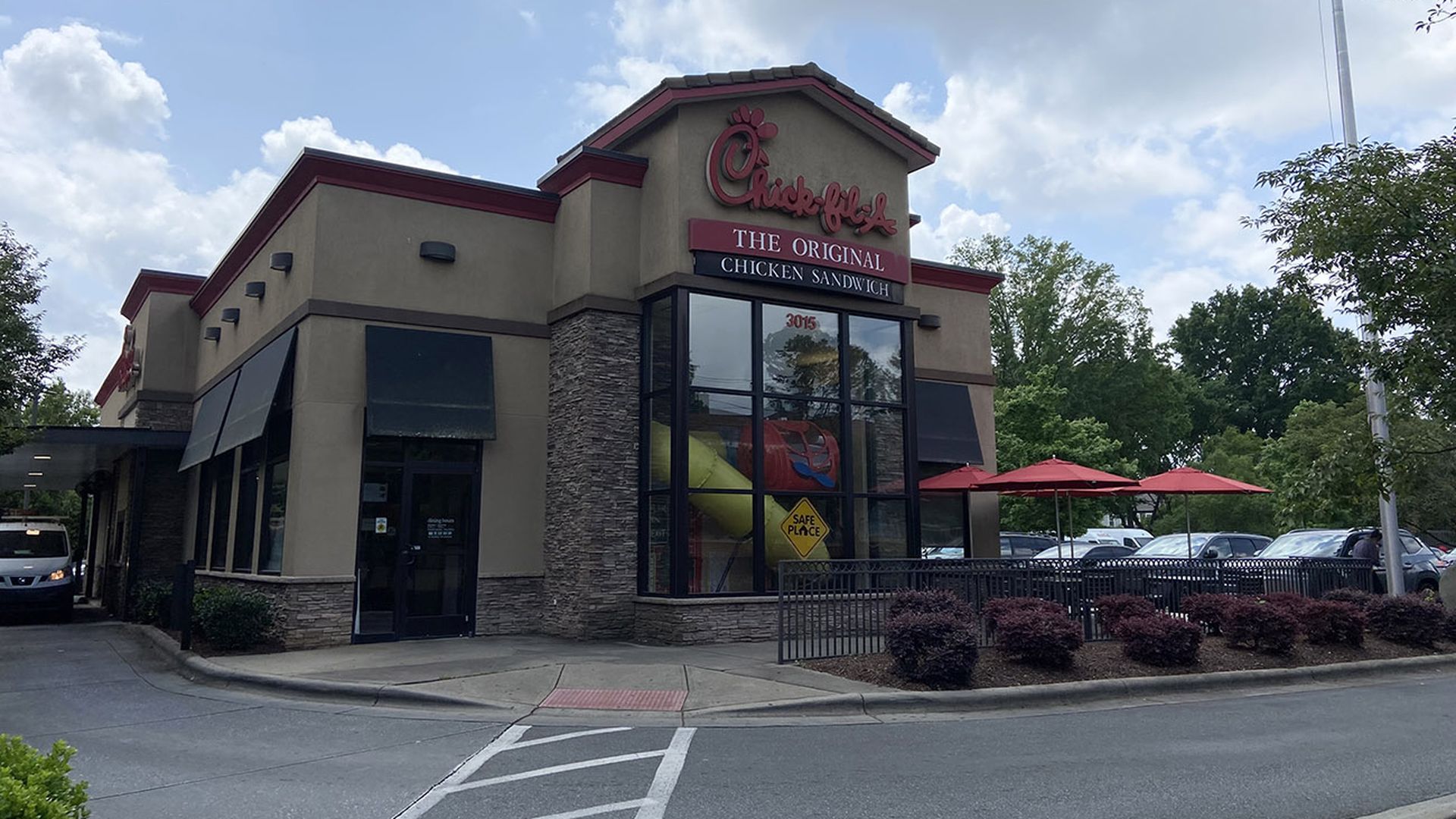 chick-fil-a Photo: Alexandria Sands/Axios