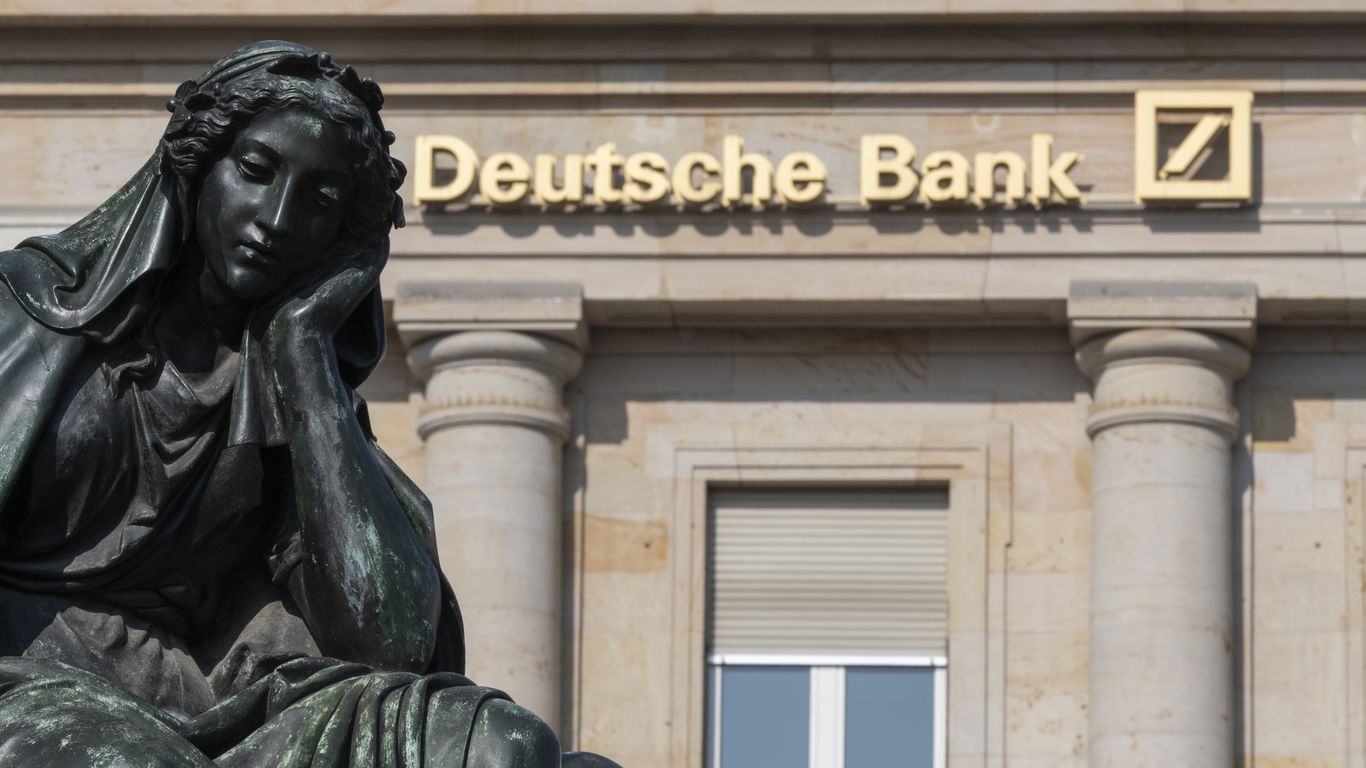 Deutsche Extends Losing Streak As Commerzbank Merger Talks Collapse