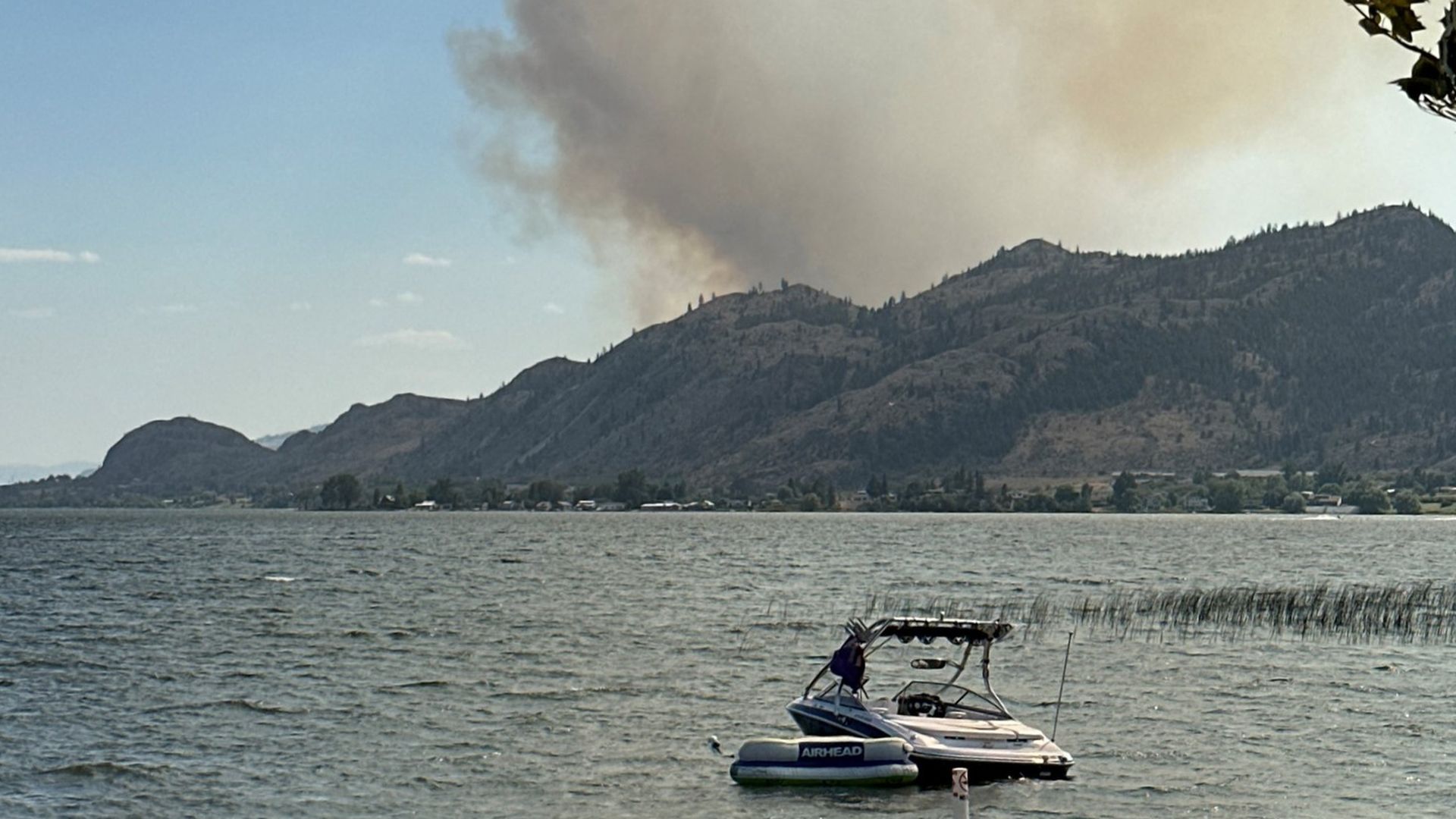 Phoenix Extends Record Heat Run Washington Wildfire Surges Into Canada   1690763714104 