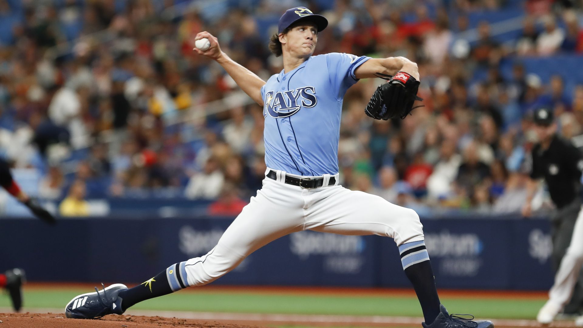 Tyler Glasnow delivers the pitch